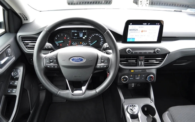 Ford Focus cena 75777 przebieg: 70000, rok produkcji 2019 z Ustrzyki Dolne małe 529